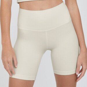 TnAction Atmosphere Hi-Rise 7" Shorts in Whisper White XS